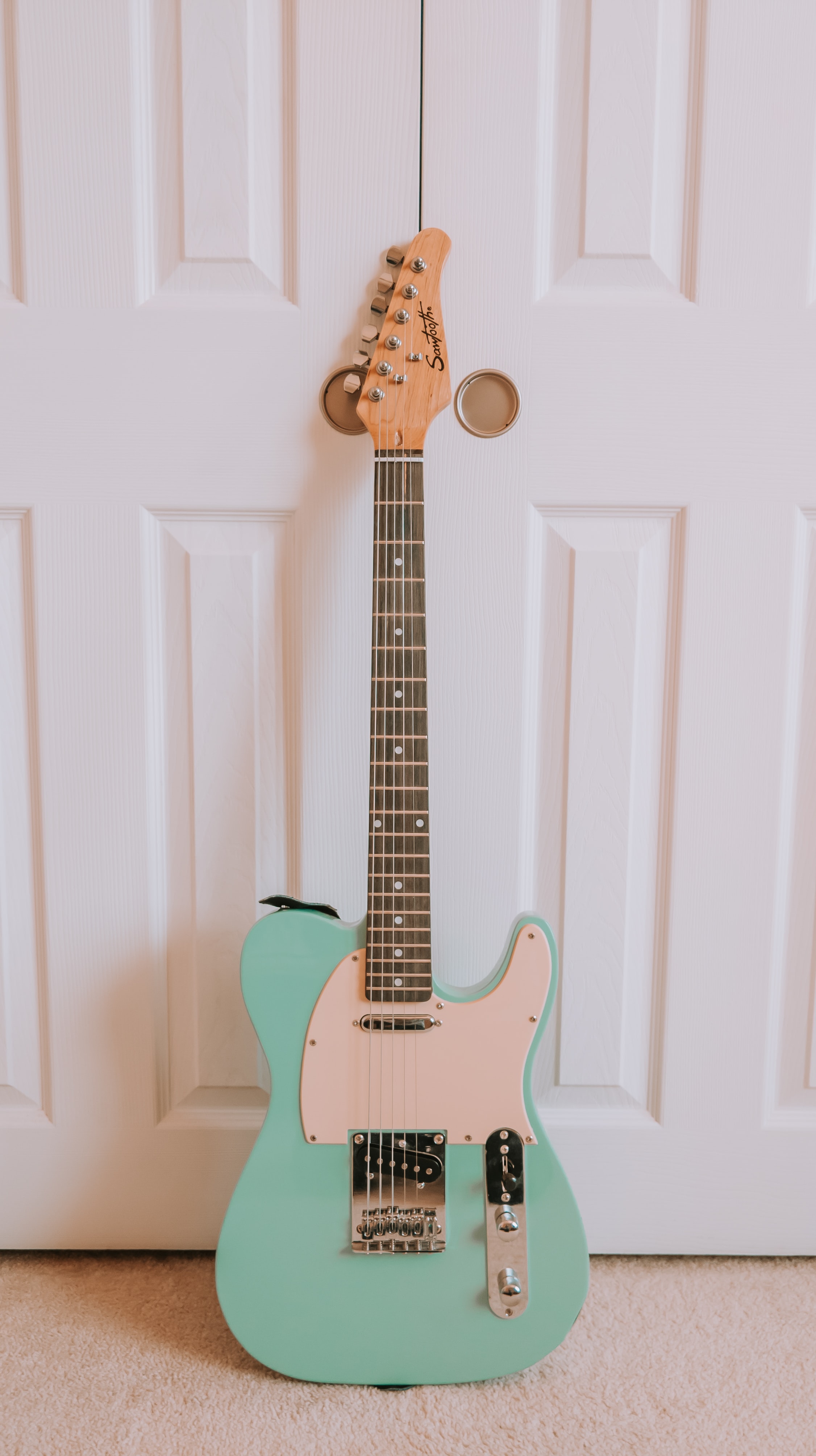 Telecaster style guitar